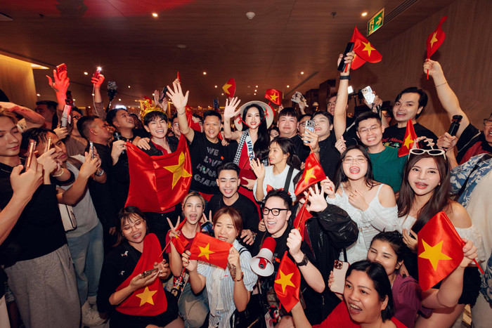 Khán giả đã rất yêu thương và ủng hộ Hương Giang trong suốt hành trình tại Miss Universe 2025 (Ảnh: FBNV).