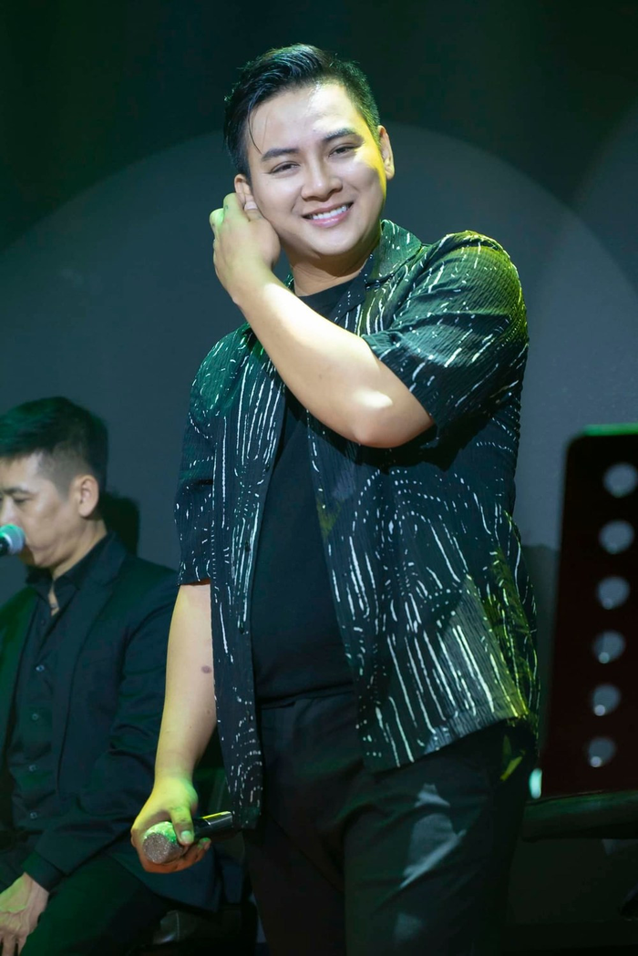 Những chia sẻ mới đây của Hoài Lâm đã nhận được sự quan tâm từ cư dân mạng. 