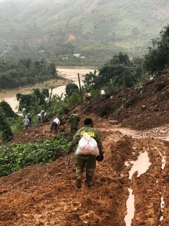 Những hình ảnh thiệt hại do mưa lũ tại Khánh Hoà. Ảnh: Page 79 Khánh Hoà