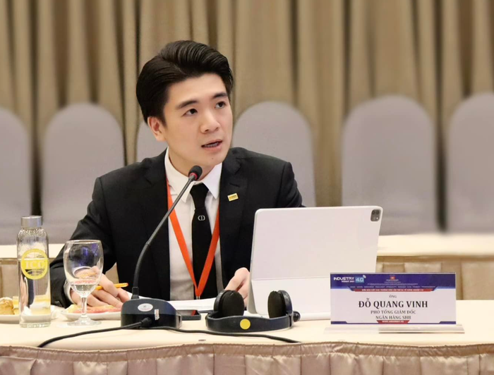 iPad là thiết bị Đỗ Quang Vinh lựa chọn để quản lý hiệu quả nhịp sống bận rộn. Ảnh: FBNV