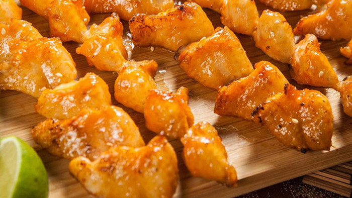 Phao câu gà dễ nhiễm khuẩn. (Ảnh minh họa từ Internet)