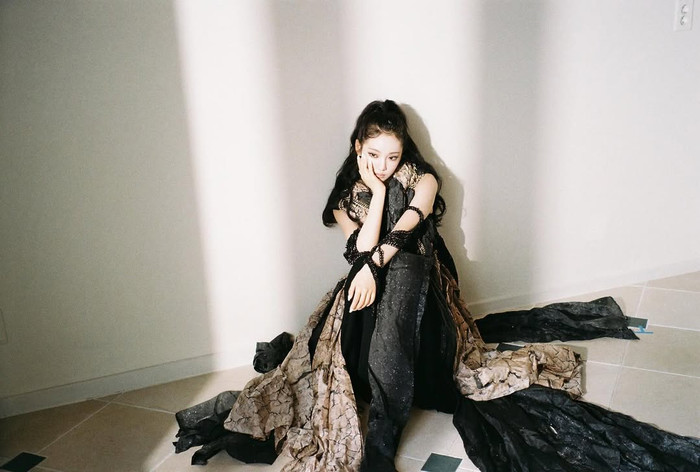 Nữ ca sĩ thường chia sẻ những tấm hình đậm chất thời trang ở trên mạng xã hội. Ảnh: IGNV