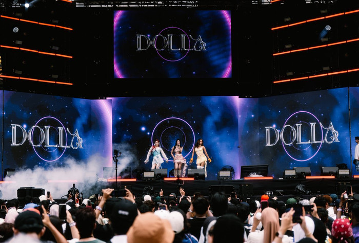 3 nữ ca sĩ đồng loạt bị 'cấm sóng' Ảnh 5