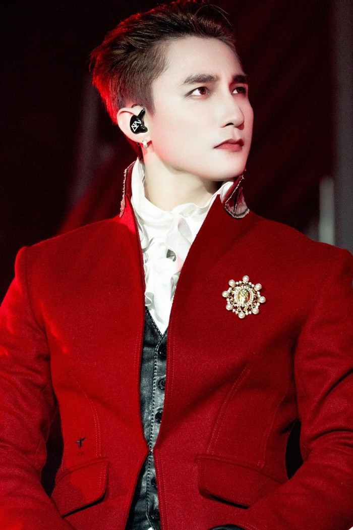 Sơn Tùng 'phủ sóng' mạng xã hội Ảnh 2