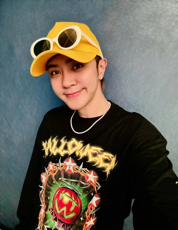 Gần đây, rô tin La Chí Tường có con với trợ lý, thu hút sự quan tâm của nhiều netizen. (Ảnh Sohu)