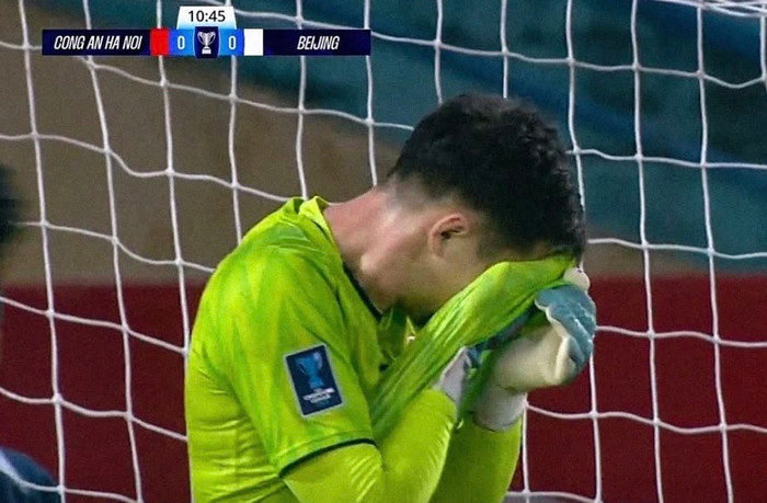 Nguyễn Filip lại mắc sai lầm.