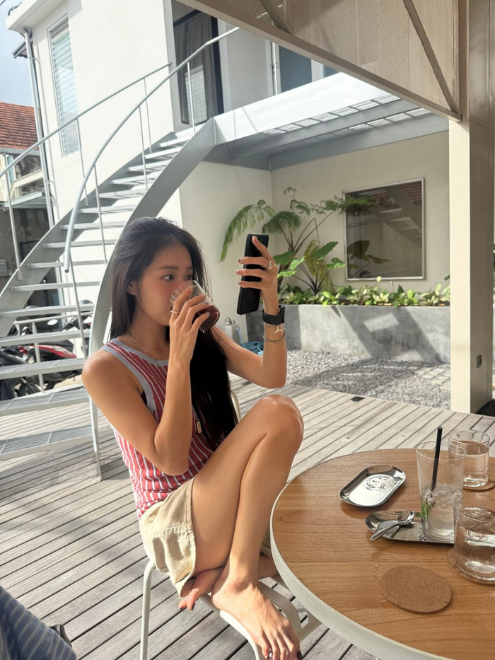 Nữ ca sĩ giảm cân tận 10 ký, khoe vóc dáng nóng bỏng khiến dân tình rần rần Ảnh 1