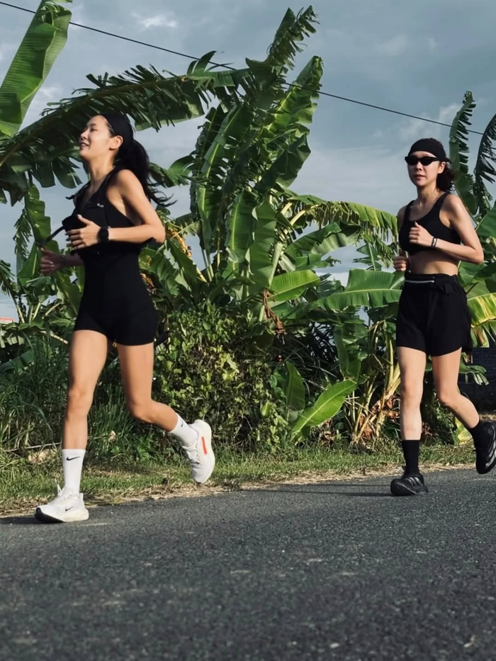 Nữ ca sĩ giảm cân tận 10 ký, khoe vóc dáng nóng bỏng khiến dân tình rần rần Ảnh 4