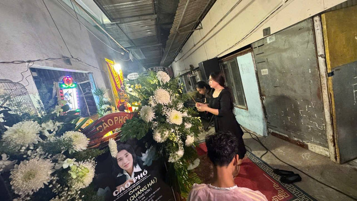 Xúc động đám tang ca sĩ Mã Thái Sơn: Khán giả góp tiền xây mộ, con số gây choáng Ảnh 2