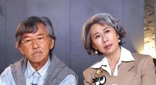 Nam ca sĩ cho vợ 100 tỷ đồng để chia tay, rồi cưới tình nhân nhỏ hơn 14 tuổi là học trò của mình Ảnh 6