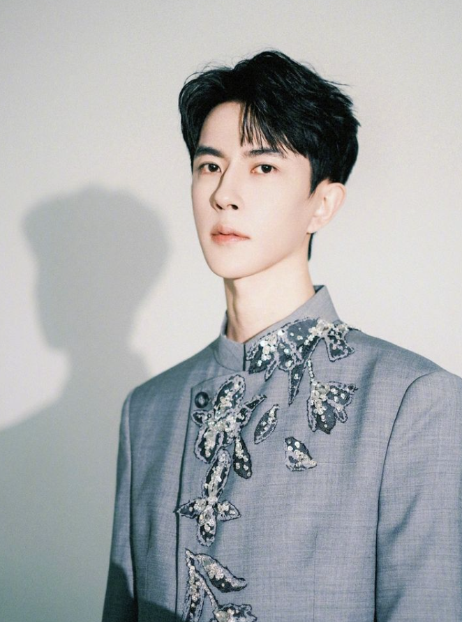 Nam diễn viên quá cố - Vu Mông Lung.