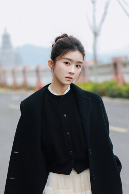 Nữ diễn viên Tống Y Nhân đang trở thành tâm điểm của sự chỉ trích.