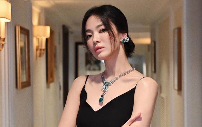 Song Hye Kyo từng có 3 năm thử thách tại Trung Quốc (Ảnh: Naver). 