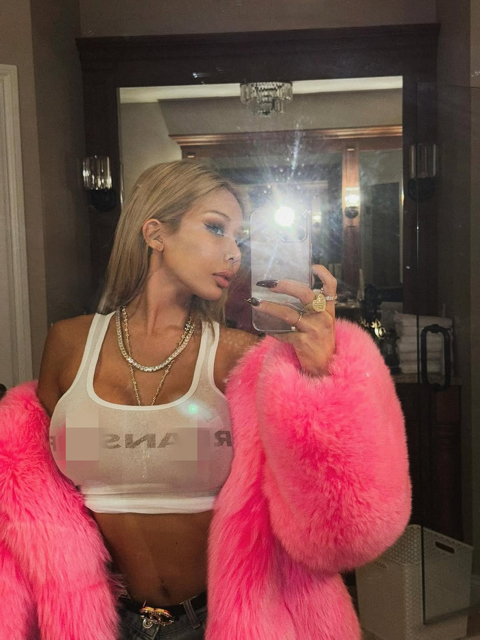 Hình ảnh của nữ ca sĩ đăng tải đang thu hút sự quan tâm của khán giả. (Ảnh: IGNV)