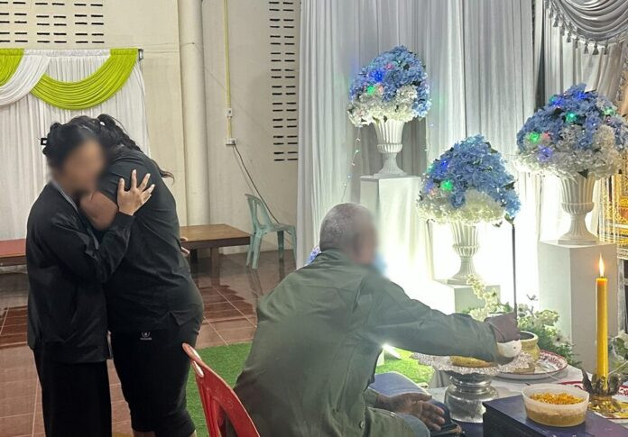 Cô gái trẻ bị người yêu sát hại vì mâu thuẫn tình cảm, người mẹ nghèo khóc đến ngất xỉu khi nhận thi thể con Ảnh 3