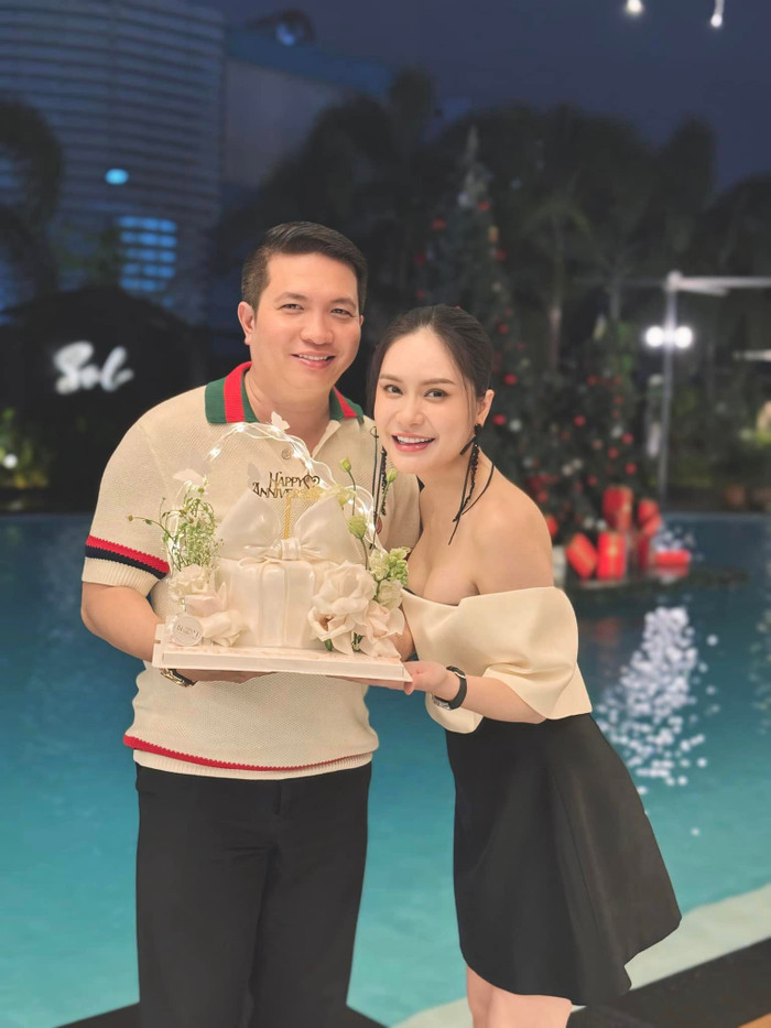 Đoàn Di Băng từng gây tranh cãi khi chia sẻ lối sống sang chảnh trên mạng xã hội. Ảnh: FBNV