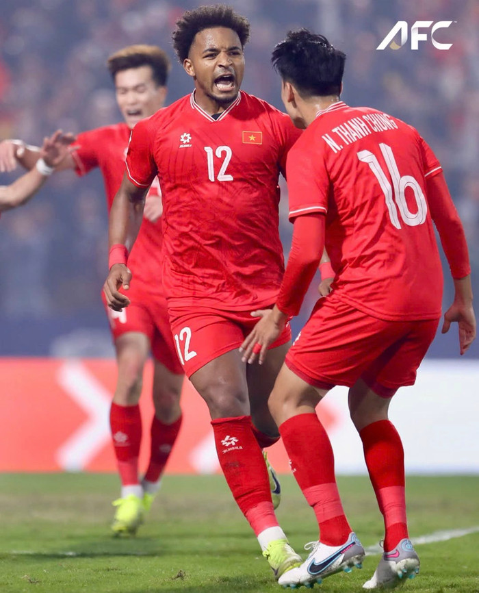 Nguyễn Xuân Son phải chờ cạnh tranh QBV 2026. Ảnh: AFC