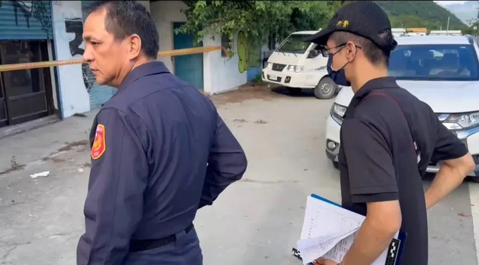 Nhiều năm không liên lạc được với bạn, người đàn ông lập tức báo cảnh sát sau khi đến nhà thăm Ảnh 2