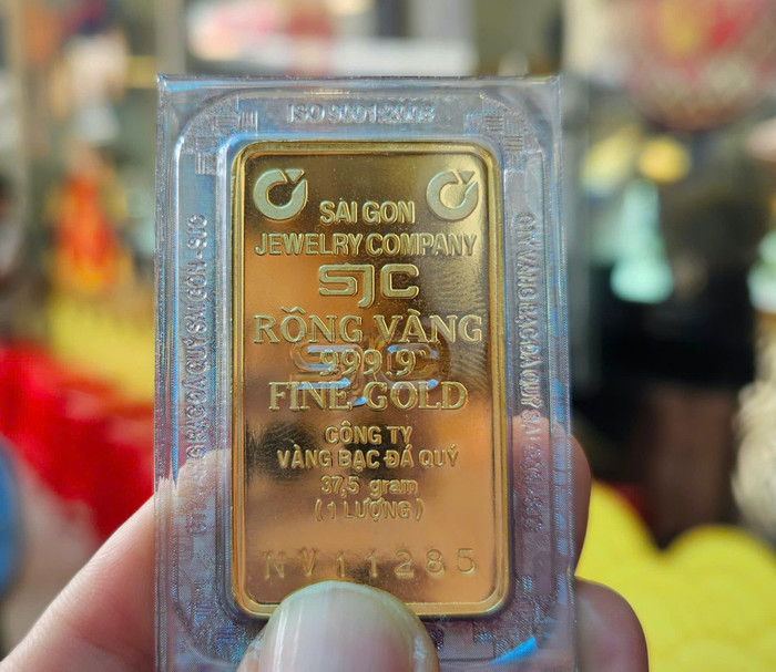 Giá vàng hôm nay (6/11): Vàng nhẫn tiếp tục là tâm điểm, vì sao? Ảnh 1