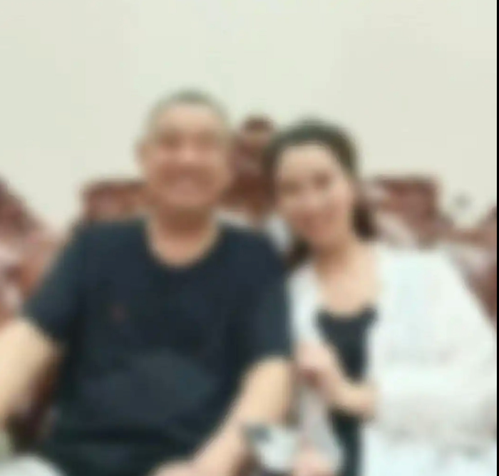 Người vợ qua đời sau 2 ngày chồng mất, để lại hai con nhỏ bơ vơ khiến hàng xóm bàng hoàng Ảnh 1