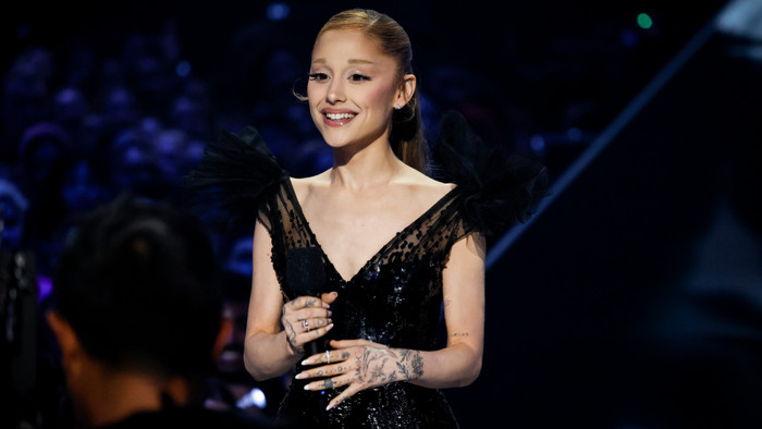 Ariana Grande từng 'mất niềm tin' vào âm nhạc, lý do gây xôn xao Ảnh 1