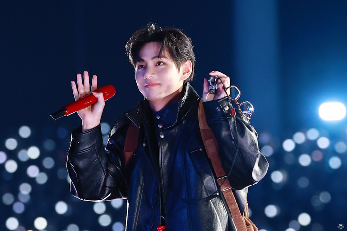 HYBE lại khiến cộng đồng fan V (BTS) phẫn nộ Ảnh 4