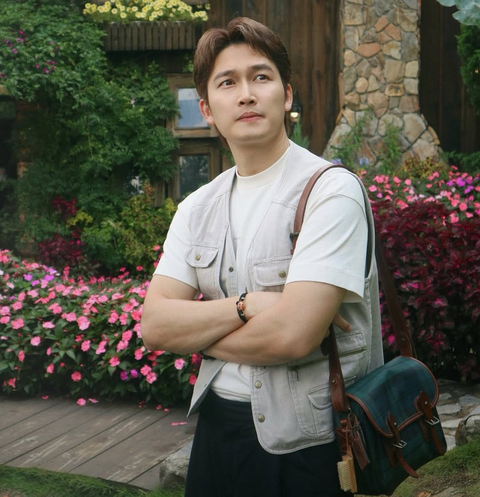 Diễn viên Đình Tú có niềm đam mê đặc biệt dành cho xe phân khối lớn. Ảnh: IGNV