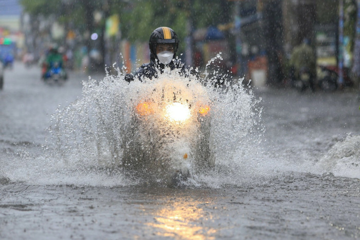 Từ Thanh Hoá đến Quảng Trị tiếp tục có mưa vừa, mưa to. Ảnh minh hoạ