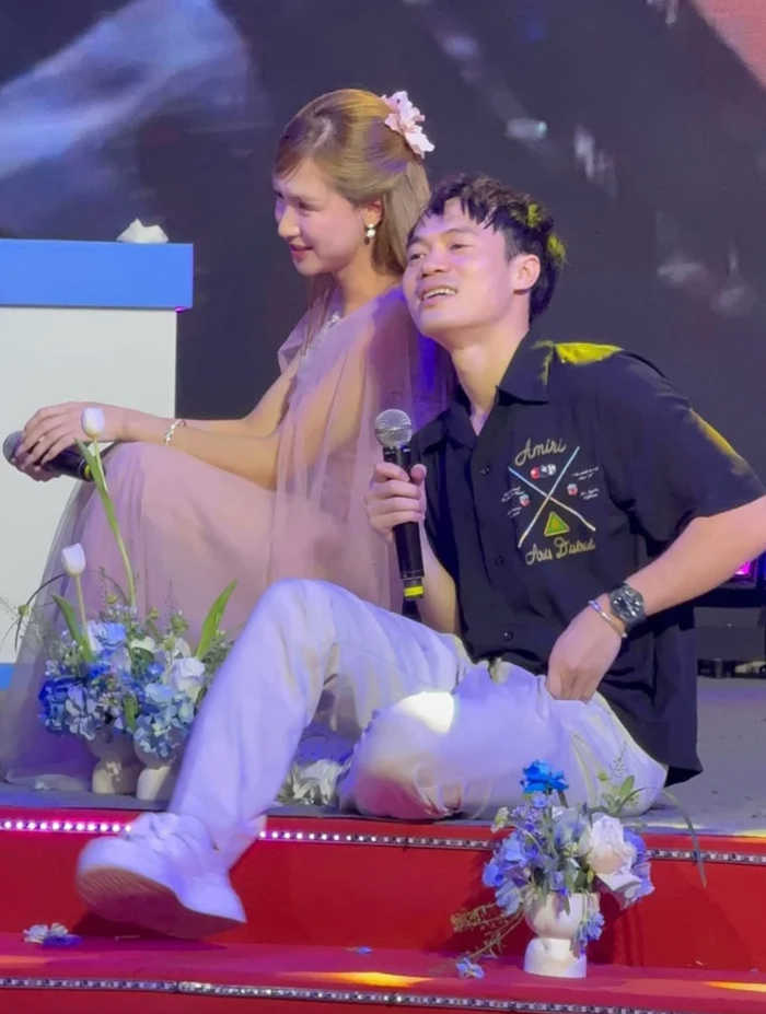 Hòa Minzy và Văn Toàn đã quen biết hơn 10 năm. Ảnh: Nguyễn Quốc Phong