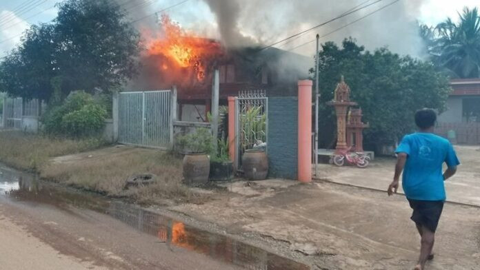 Người đàn ông 73 tuổi tử vong khi tự thiêu nhà của mình, cháu trai tiết lộ câu chuyện đau lòng Ảnh 1
