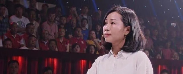 Bé gái bị bắt cóc năm 3 tuổi một mình đi tìm cha mẹ ruột, cái kết 43 năm sau khiến hàng triệu người bật khóc Ảnh 4