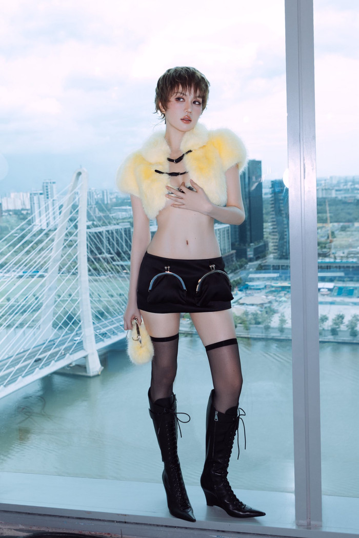 Nữ hoàng nội y Ngọc Trinh. Ảnh: FBNV