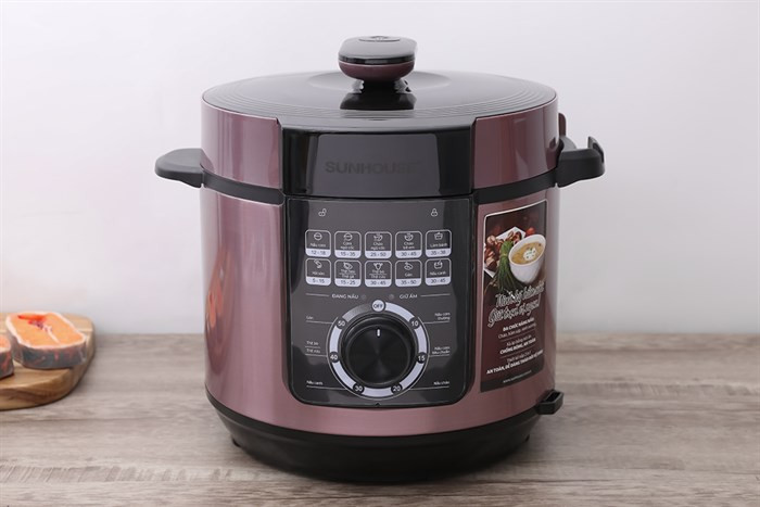 Chiếc nồi thông minh trong căn bếp của bà chủ Thẩm mỹ viện Mailisa. Ảnh minh họa