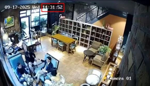 Thời điểm 'Tổng tài' Nguyễn Văn Thiên chỉ tay ra lệnh cho em trai đánh nhân viên là 14h31.