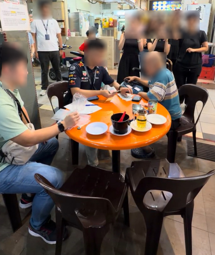 Đột kích bắt giữ 10 đàn ông và 37 phụ nữ Ảnh 1