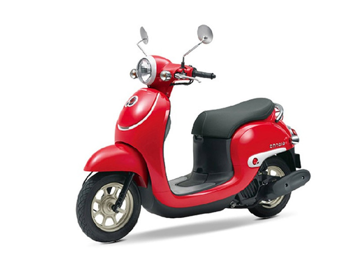 Chiếc xe máy giá 8 chữ số của Nhã Phương là một lựa chọn hợp lý cho những ai yêu thích thiết kế nhỏ gọn.