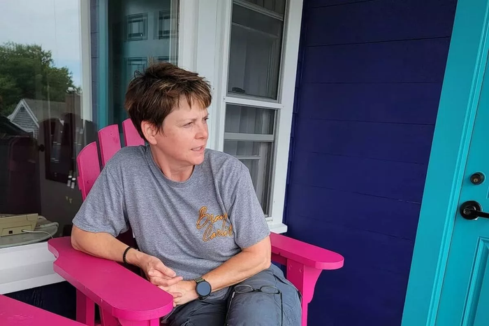 Nữ diễn viên nổi tiếng Wenne Alton Davis qua đời sau vụ tai nạn giao thông mới đây.