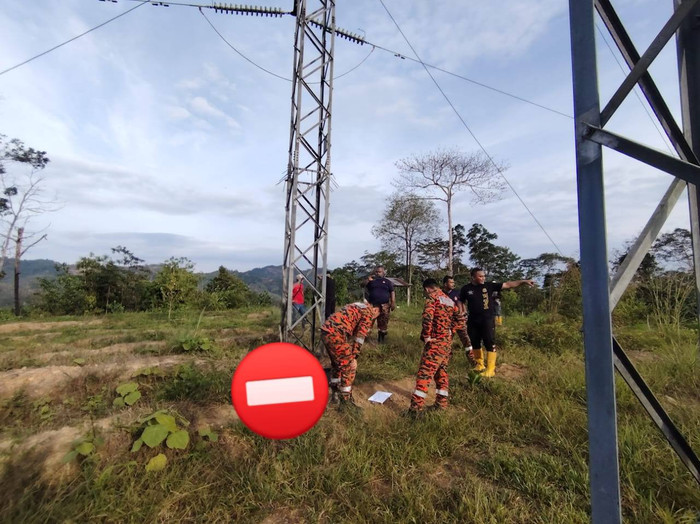 Con trai đi học mãi không về, mẹ ruột gục ngã sau khi tìm thấy Ảnh 2