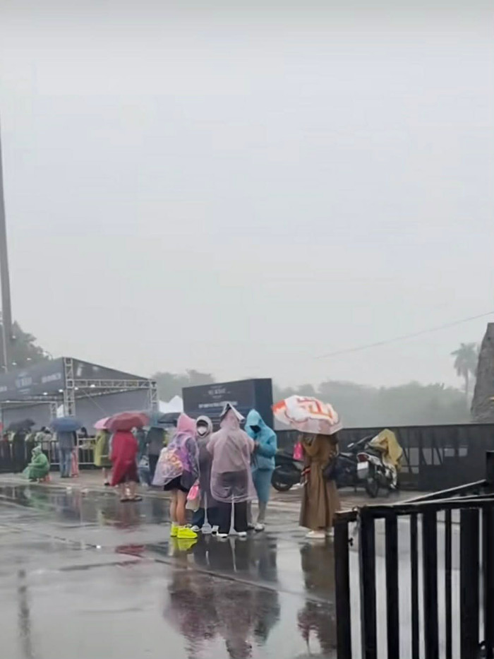 Điều khó tin xuất hiện 2 lần tại live concert của Mỹ Tâm Ảnh 2