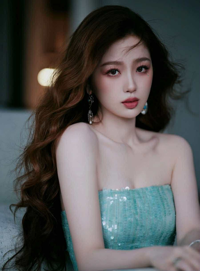 Liệu vai diễn Vân Sơ có đủ sức giúp Ngu Thư Hân lấy lại thiện cảm từ công chúng hay không vẫn còn là câu hỏi còn bỏ ngỏ.