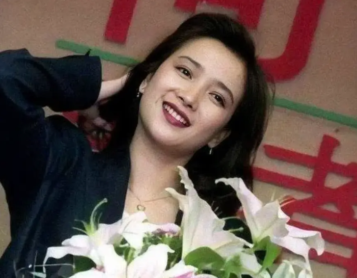 Mỹ nhân phim 'Tây Du Ký' đã qua đời sau thời gian chiến đấu với bệnh tật.