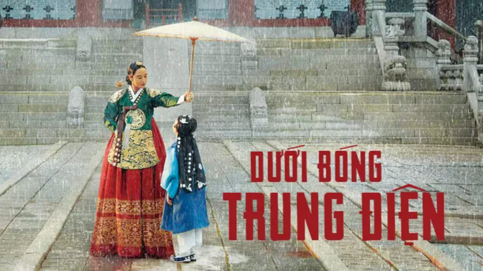Bộ phim Dưới Bóng Trung Điện lấy bối cảnh hoàng cung Joseon.