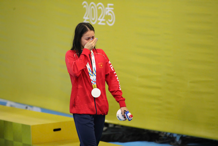 Mỹ Tiên khóc tại SEA Games 33. Ảnh: Quý Lượng