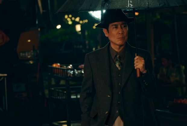 Vu Hòa Vỹ trong vai Ngô Thạch, ánh mắt trầm lặng