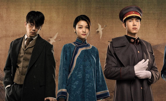 Nhóm thanh niên trong trang phục đầu thế kỷ 20