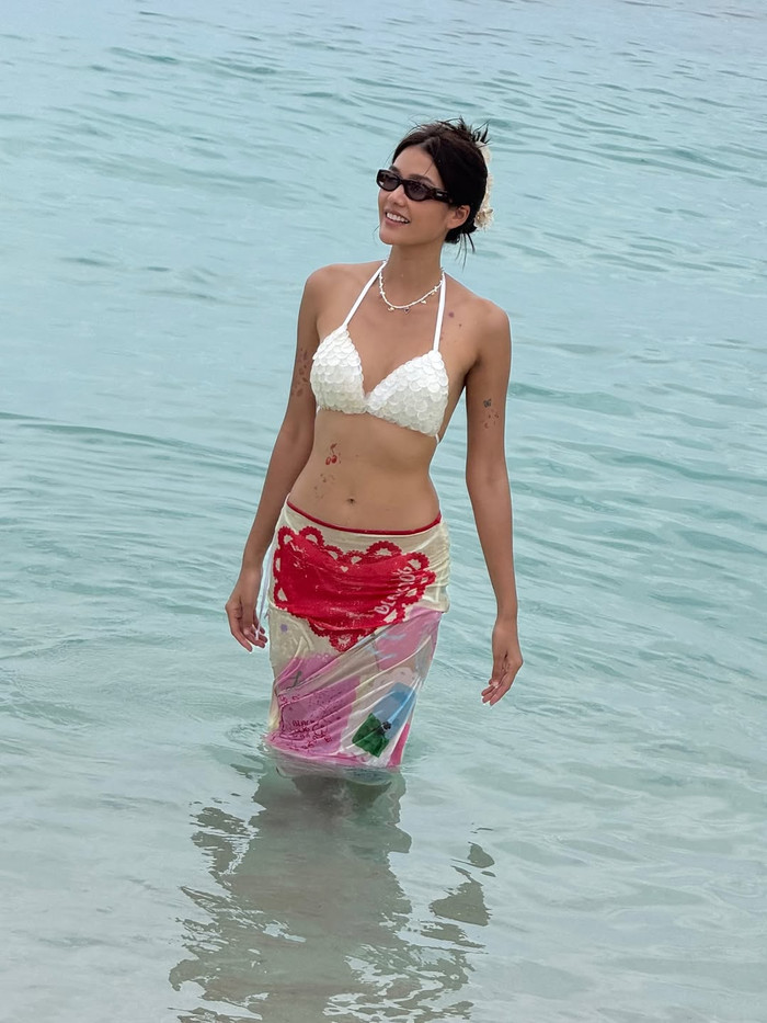 Vóc dáng thon gọn của Miss Universe Thailand 2015 ở tuổi ngoài 30.&nbsp;