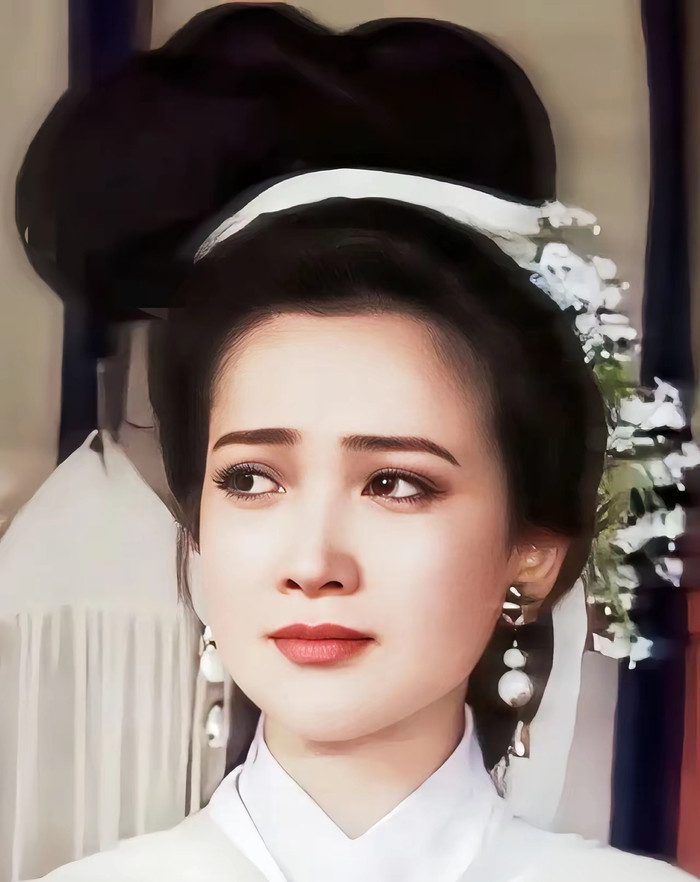 Tiểu Kiều vừa xinh đẹp vừa trí tuệ được Hà Tình thể hiện xuất sắc trong 'Tam quốc diễn nghĩa'