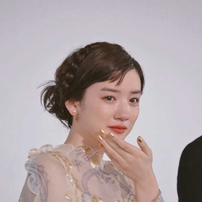 'Ngọc nữ showbiz' bị phanh phui là 'tiểu tam', phải bồi thường 170 tỷ đồng Ảnh 1