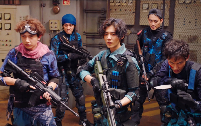 Bộ phim truyền hình Xuyên Qua Hỏa Tuyến.