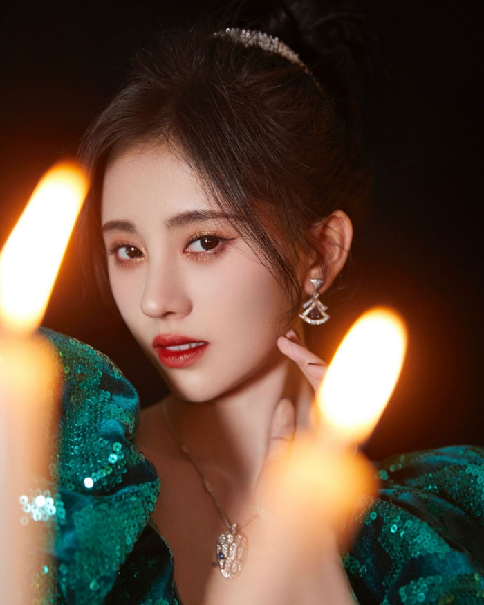 Cúc Tịnh Y chính thức lên tiếng về lùm xùm kiện tụng với công ty quản lý cũ